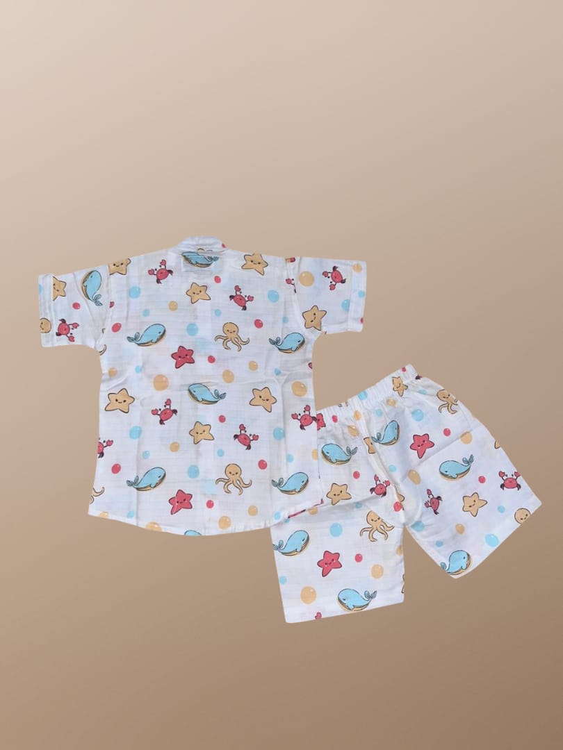 Children's pajama set with animal pattern on a beige background